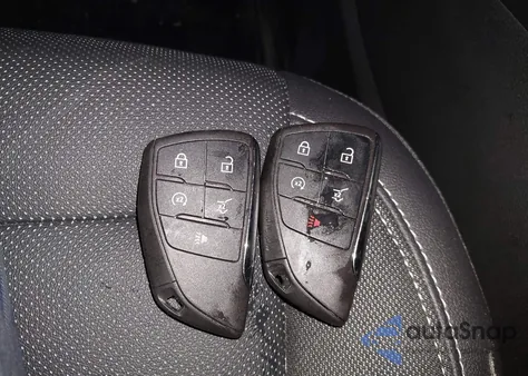 2025 Chevrolet Blazer Ev Lt Fwd z USA, uszkodzony, nr VIN 3GNKDBRM4SS171867